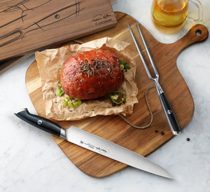 
                  
                    Load image into Gallery viewer, Cangshan Thomas Keller Signature Collection 2-Piece Carving Set w/ Walnut Box, Forged Swedish Powder Steel
                  
                